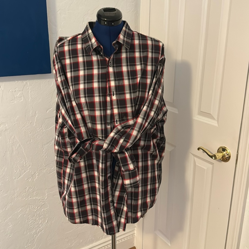 Banana Republic Men’s dress shirt